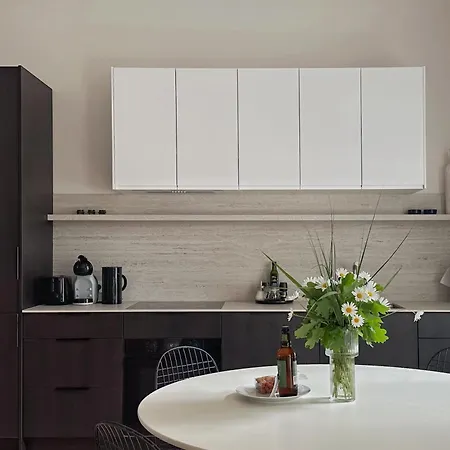 No6 Apartment *